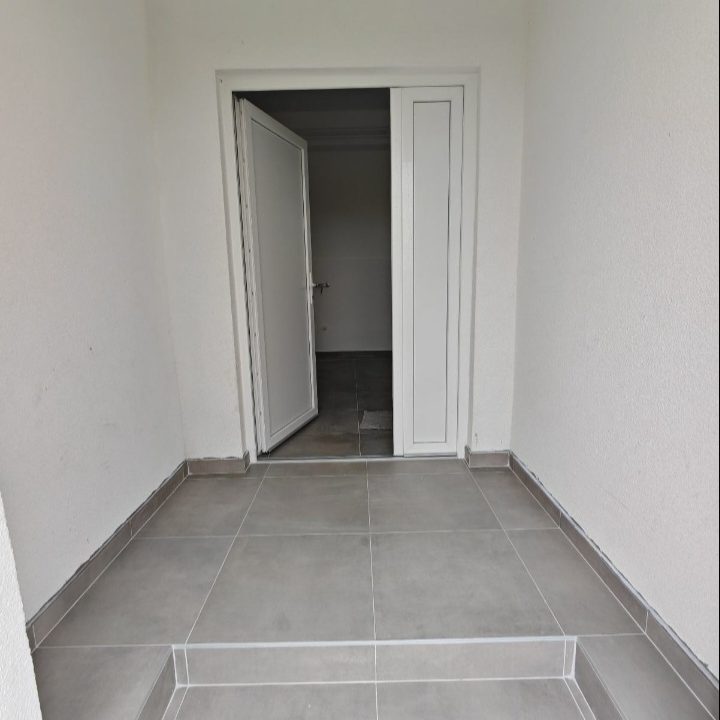 ziufkghk